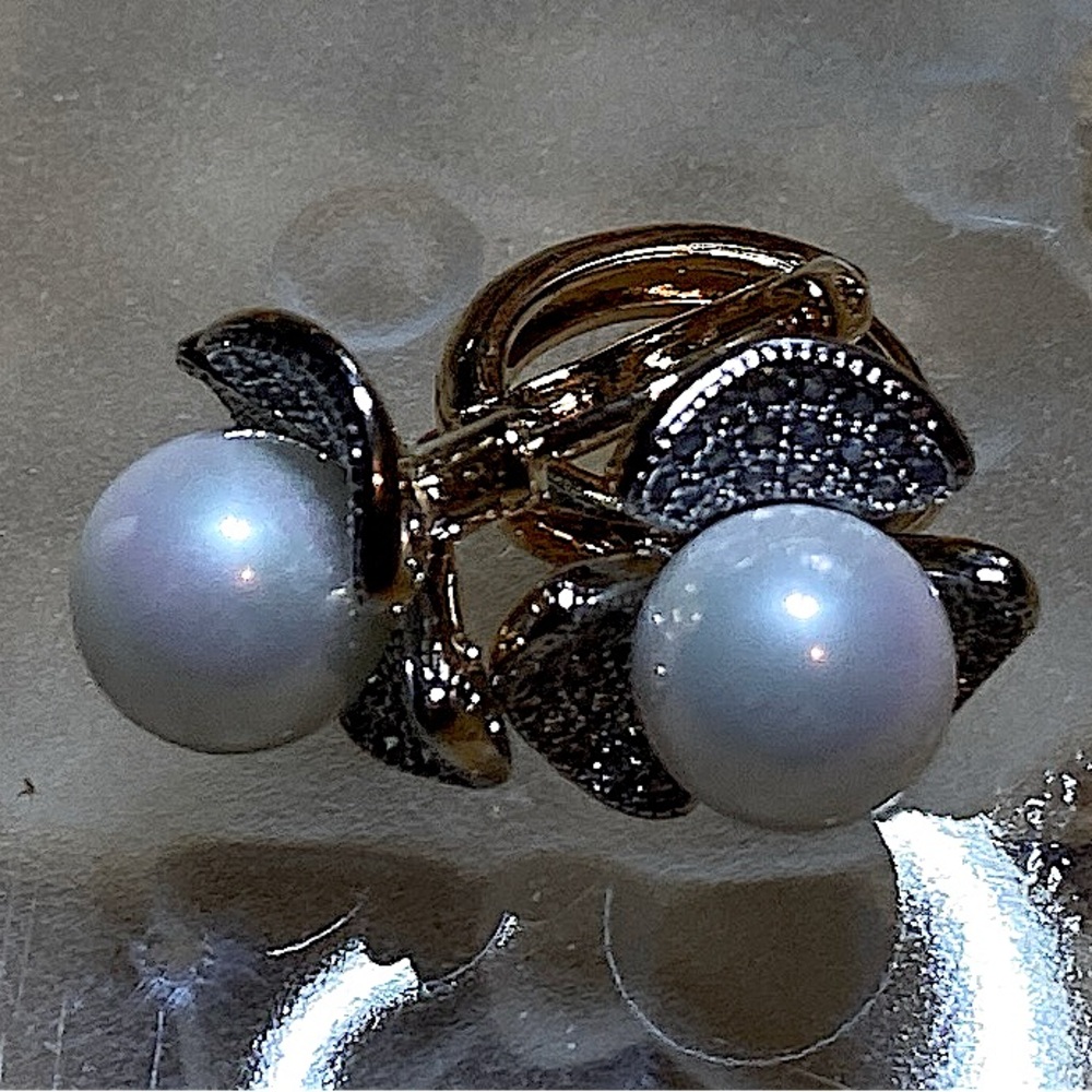 💎 Stainless  Steel Faux Pearl Earrings